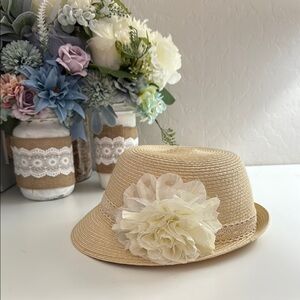 D&Y Tan Cream Fedora Hat with Floral Accent